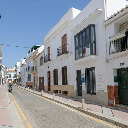 Nueva 22 * Nerja