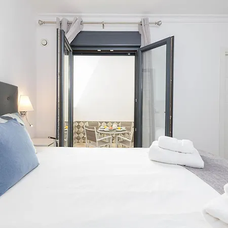 Nueva 22 In By Solaga Homes Apartment